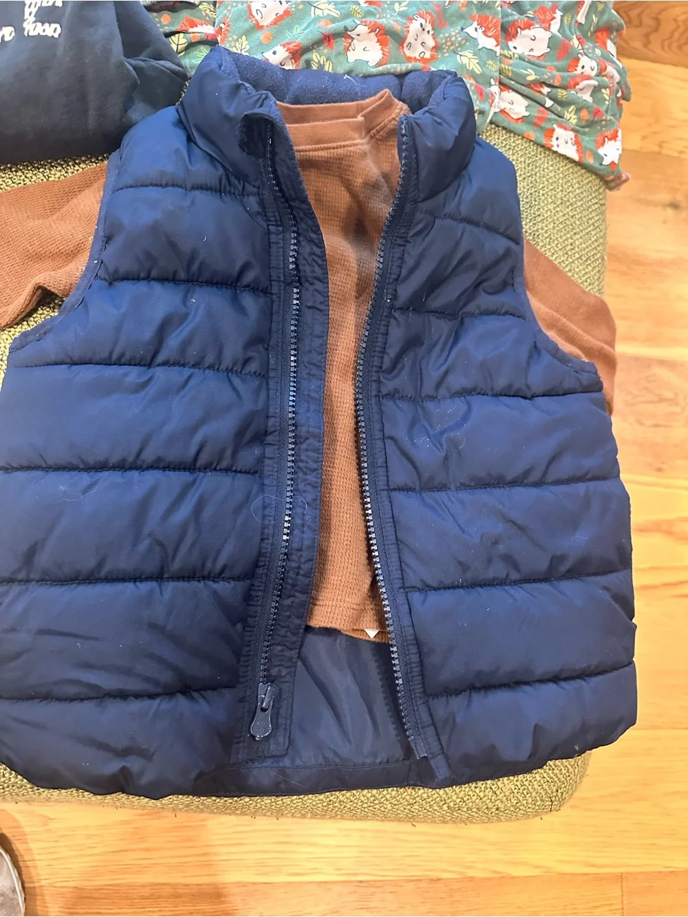 *Boys 2T Bundle 11 Pcs Vineyard Vines Gap Crewcuts Tops Vest